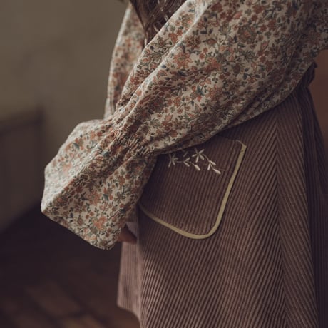 Classical button skirt / Rose fig