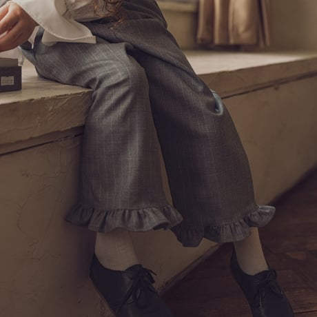 Frill sabrina pants / London grey stripe