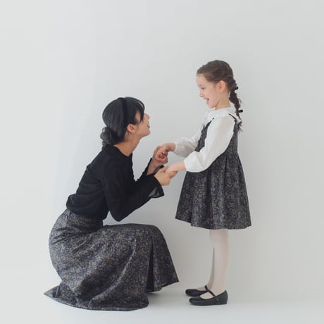 ladies Flare tuck skirt / Merry flower - Black