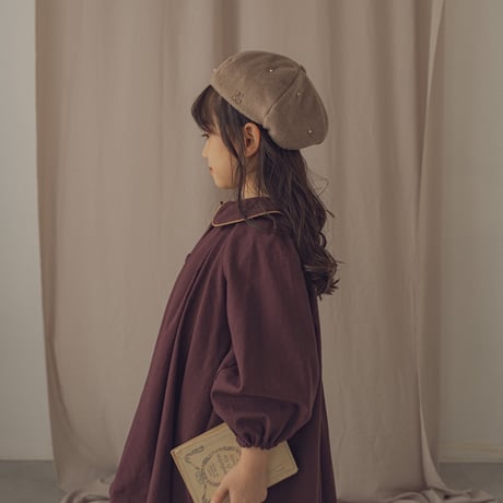 Religieuse dress / Fig
