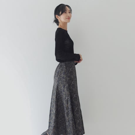 ladies Flare tuck skirt / Merry flower - Black