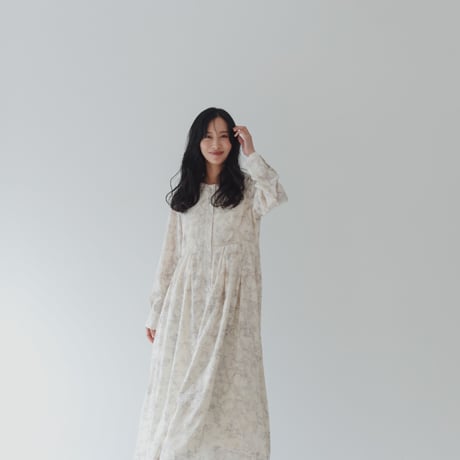 ladies Tuck dress / Toile de jouy - ivory
