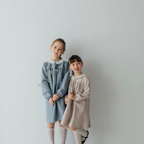 Petal / milk beige