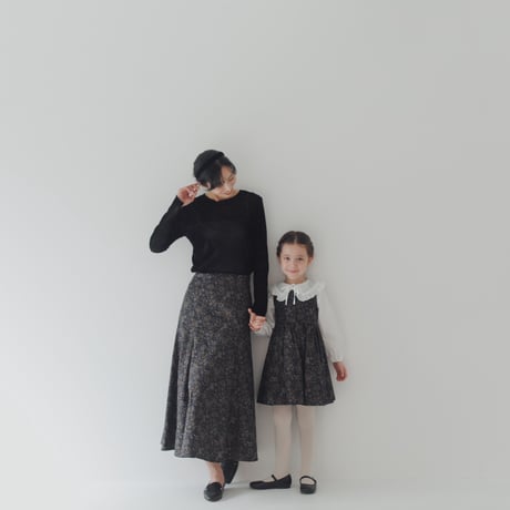 ladies Flare tuck skirt / Merry flower - Black
