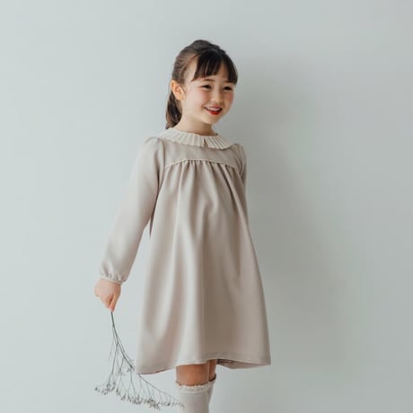 Petal / milk beige