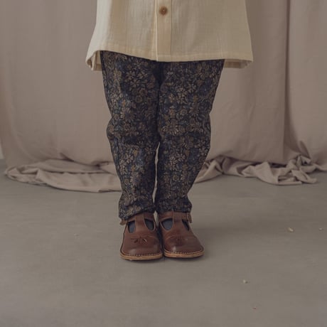 Tapered pants / Merry flower-black