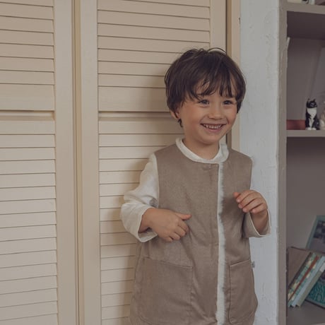 Reversible fur vest / Milk