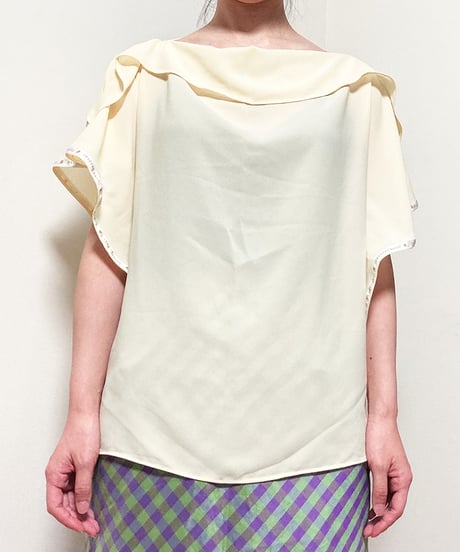 【限定再入荷】Square Frill Blouse