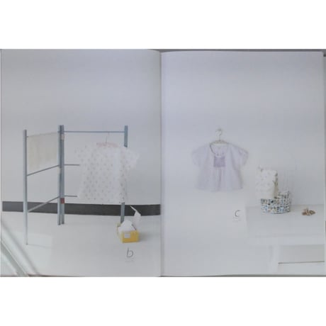 おんなのこの服、てづくりの服 月居良子+H.H. / 文化出版局