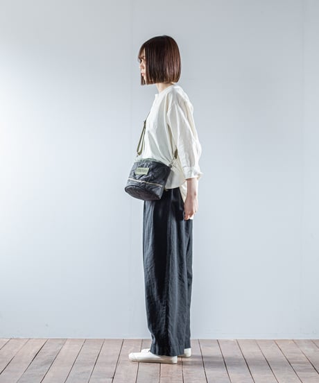 ARTE POVERA｜【 26WI65 】 チェコキルトパンツ(黒染) RE-巾着ショルダーBAG (S)