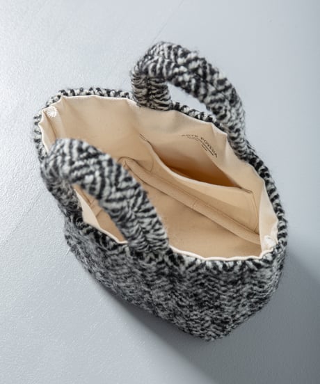 ATPOVA｜【 26WI37 】 縮絨ウールヘリンボーン トートBAG (S)