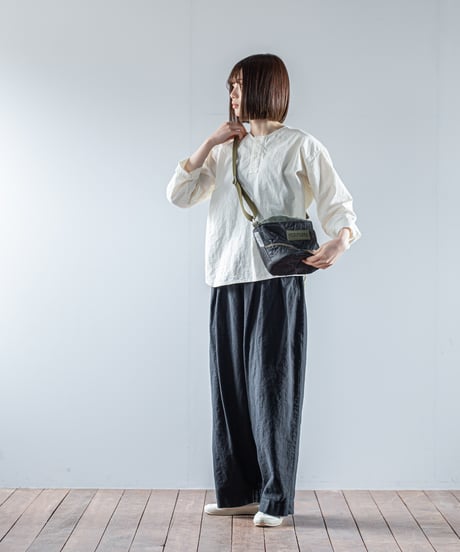 ARTE POVERA｜【 26WI65 】 チェコキルトパンツ(黒染) RE-巾着ショルダーBAG (S)