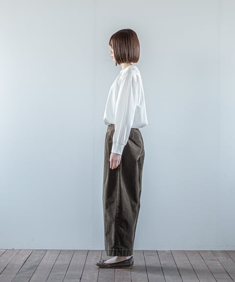 ATPOVA｜【 26WI43 】 コーデュロイ 2タックイージーPT(製品染)