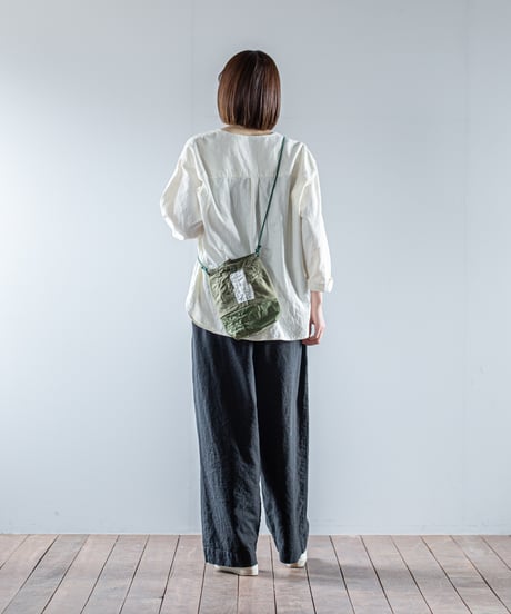 ARTE POVERA｜【 26WI52 】 イギリススモックパーカー&ルーマニアテントMIX RE-サコッシュ