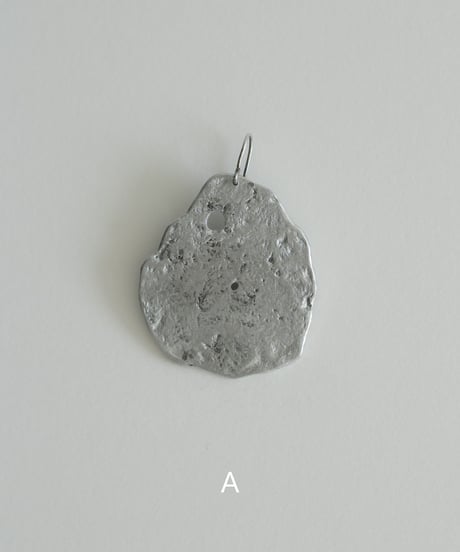 ★ARTEPOVERA｜【 artea-regoods902 】 Grundstof13 ハンドクラフトピアス  (ボックスラッピングにてお届け）