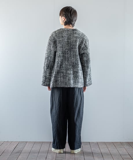 ATPOVA｜【 26WI33 】 縮絨ウールヘリンボーン ノーカラーJKT