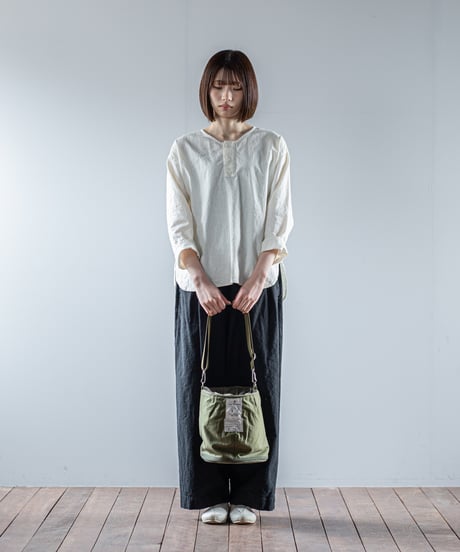 ARTE POVERA｜【 26WI58 】 イギリススモックパーカー RE-巾着ショルダーBAG (M)
