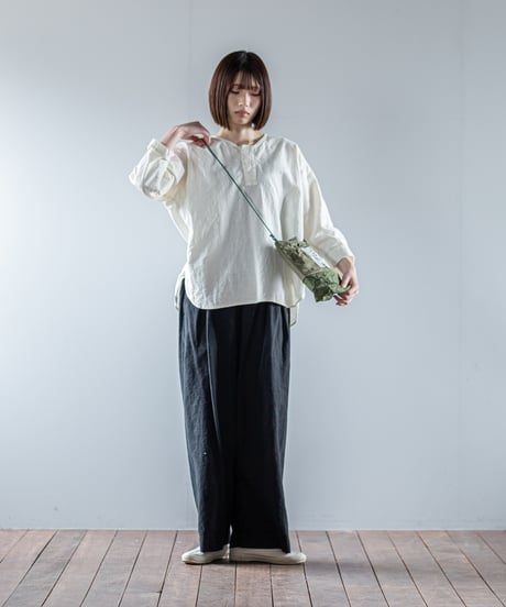 ARTE POVERA｜【 26WI52 】 イギリススモックパーカー&ルーマニアテントMIX RE-サコッシュ
