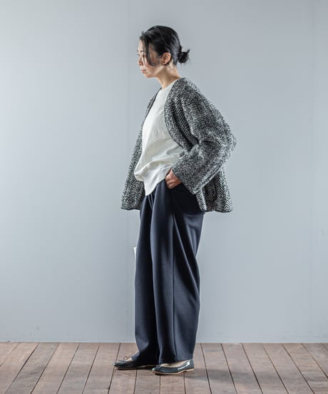 ATPOVA｜【 26WI33 】 縮絨ウールヘリンボーン ノーカラーJKT