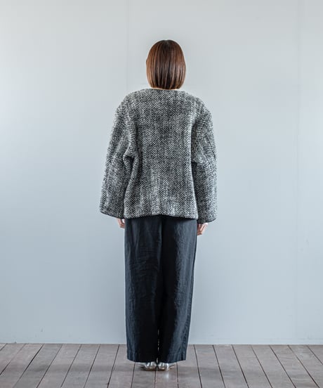 ATPOVA｜【 26WI33 】 縮絨ウールヘリンボーン ノーカラーJKT