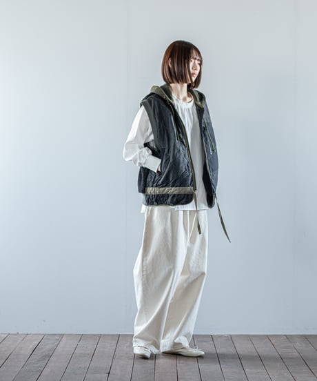 ARTE POVERA｜【 26WI67 】 チェコキルトパンツ(黒染) RE-フードベスト