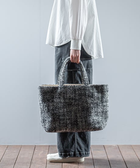 ATPOVA｜【 26WI39 】 縮絨ウールヘリンボーン トートBAG (L)