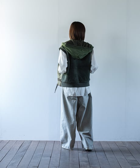 ARTE POVERA｜【 2025winter69 】 チェコキルトパンツ RE-アーミーMIXフードベスト