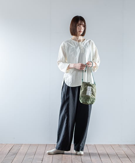 ARTE POVERA｜【 26WI52 】 イギリススモックパーカー&ルーマニアテントMIX RE-サコッシュ