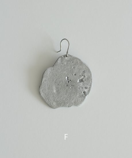 ★ARTEPOVERA｜【 artea-regoods902 】 Grundstof13 ハンドクラフトピアス  (ボックスラッピングにてお届け）