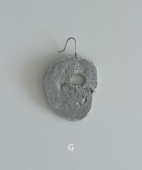 ★ARTEPOVERA｜【 artea-regoods902 】 Grundstof13 ハンドクラフトピアス  (ボックスラッピングにてお届け）