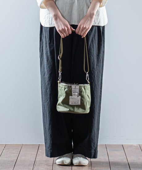 ARTE POVERA｜【 26WI57 】 イギリススモックパーカー RE-巾着ショルダーBAG (S)