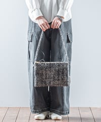 ATPOVA｜【 26WI35 】 縮絨ウールヘリンボーン サコッシュ (M)