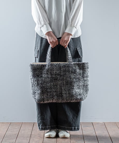 ATPOVA｜【 26WI39 】 縮絨ウールヘリンボーン トートBAG (L)