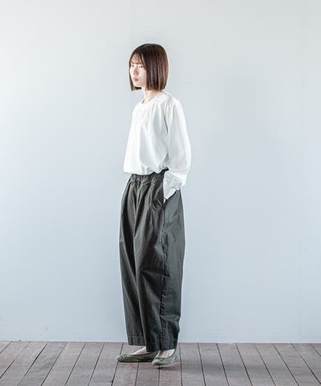 ATPOVA｜【 26WI59 】 コットン＆シルク 2タックイージーPT