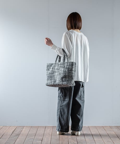 ATPOVA｜【 26WI39 】 縮絨ウールヘリンボーン トートBAG (L)