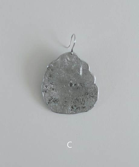 ★ARTEPOVERA｜【 artea-regoods902 】 Grundstof13 ハンドクラフトピアス  (ボックスラッピングにてお届け）