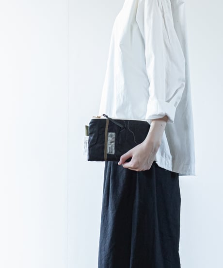 ★ARTE POVERA｜【 26WI71 】 チェコキルトパンツ（黒染め） RE-ポーチ（S）