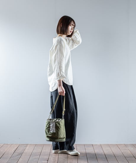 ARTE POVERA｜【 26WI58 】 イギリススモックパーカー RE-巾着ショルダーBAG (M)