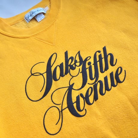 "Saks fifth avenue" print sweatshirt