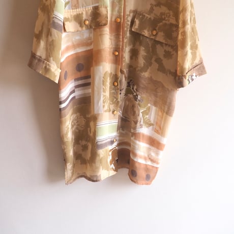 "xenia" floral abstract print s/s blouse