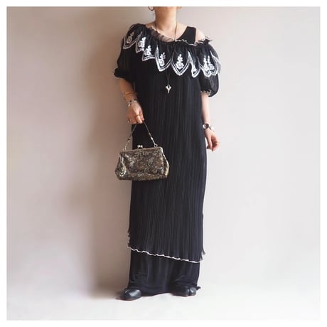 70〜80s "michael maiello For Pat Richards" pleated design dress