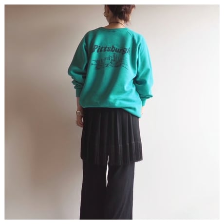 90s "Fruit Of The Loom" Pittsburgh print sweatshirt