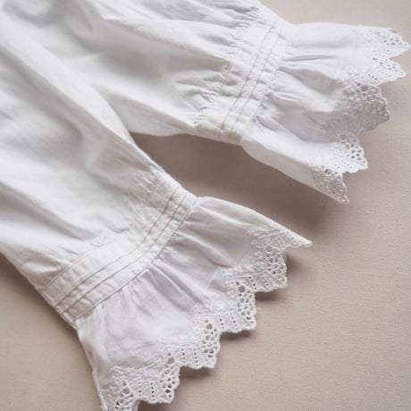 1900s antique ruffle lace night dress