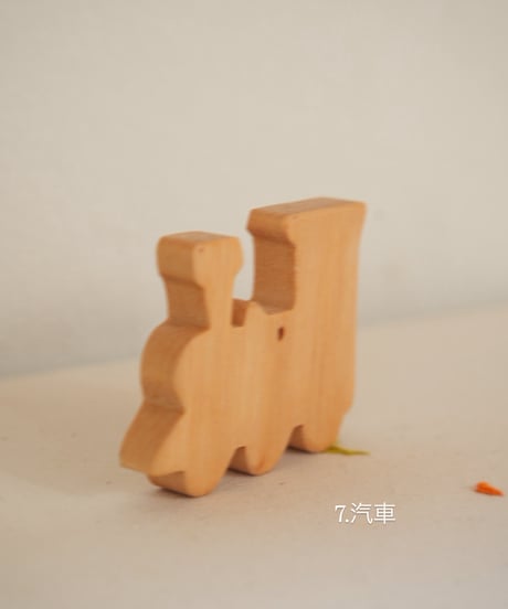 木製オーナメント　/ Lissner リスナー