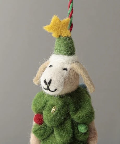 フェルトオーナメント　クリスマスひつじ