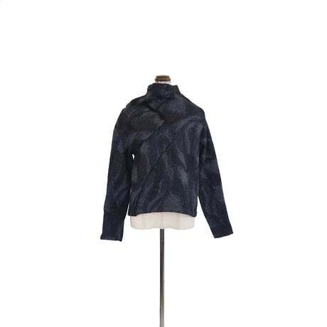 shinyaseki   アシンメトリー立体切替ハイネックプルオーバー STONE TOPS