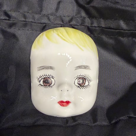 陶器のお顔付きボディバック