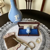 ●po-215/Wedgwood ジャスパー フローラルガールのシンブル