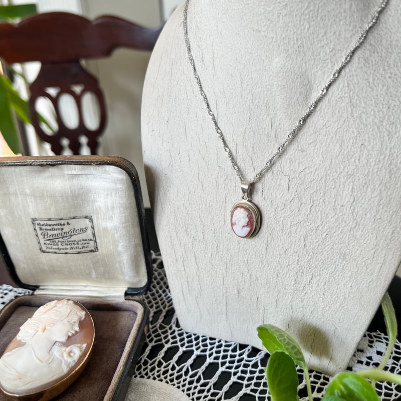 ○ab-645/シルバー製 カメオのペンダントトップ 手彫りの横顔 | PISKEY