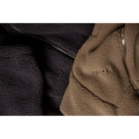 フリースジャンパー Teddy Zip Sweater CAMEL/Façade(ファサード)